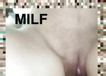 klitta, masturbation, orgasm, fitta-pussy, kvinnligt-sprut, gigantisk-kuk, milf, mamma, fingerknull, dubbel