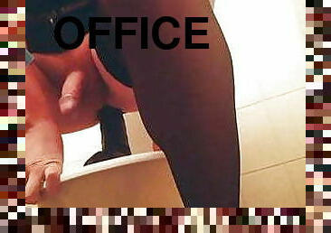 Leg shaking and clitty leaking dildo ride in the office. 