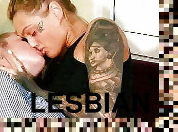 lesbiche, provini, trio, baci, bionde, ragazze-celestiali, bisex, brunette, tatuaggi