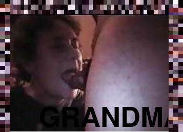 grand-mère, maman-et-garçon, vieux, amateur, mature, fellation, granny, maison, maman, hirondelle