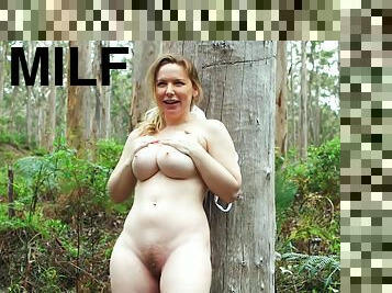 Hot Curvy Milf Outdoor Solo Video