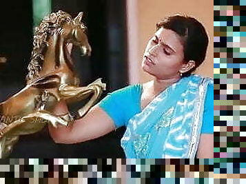 Maid Surekha Reddy Has Romance with her boss&rsquo; son