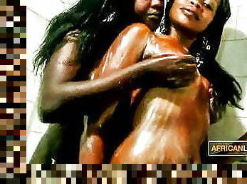 kąpiel, cipka, amatorskie, lesbijskie, czarni, całowanie, prysznic, afrykańskie
