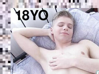 masturbavimasis, didelis-penis, gėjus, masturbacija, blondinė, 18-metų, miela, solo, twink, bybis