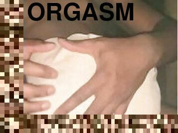 orgasm, fitta-pussy, amatör, gigantisk-kuk, creampie, ensam, oskuld, kuk