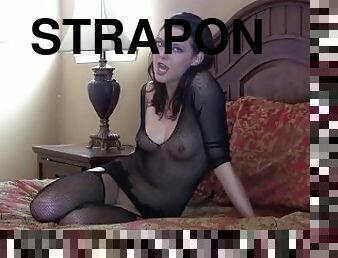 strapon, lutke, pušenje, igračke, homo, prvi-put, fantazija, fetiš, biseksualci, ponižavanje