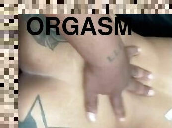 röv, orgasm, amatör, mogen, mörkhyad, pov, tatuering