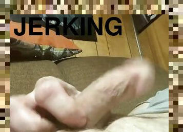 Jerking off while watching Star Trek lol