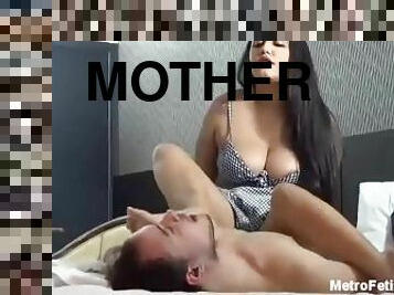 latina, porno-zvezda, sužnja, noge, mama, femdom, fafanje-sucking, prsti