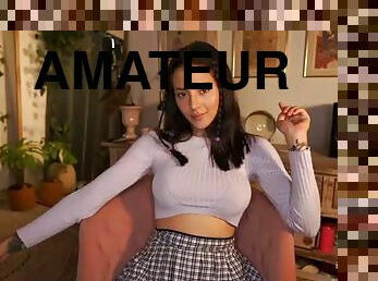 Brunette amateur teen webcam exposed