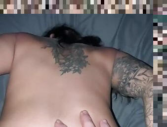 arsch, dilettant, anal-sex, spielzeug, creampie, gesichtspunkt, erste-zeit, brunette, tattoo, raue