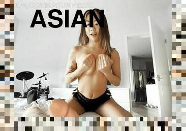 asiatisk, storatuttar, doggy-style, masturbation, orgasm, amatör, brudar, avsugning, pov, naturlig
