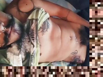 masturbación, amateur, chorro-de-corrida, polla-enorme, gay, casero, paja, fetichista, a-solas, tatuaje