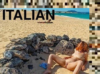 masturbación, público, squirting, playa, pelirroja, italiano, exhibicionista