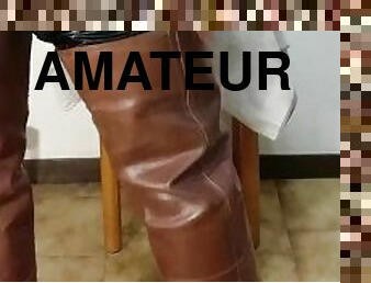 masturbation, amatör, gay, ensam, jeans, vått, stövlar, gummi