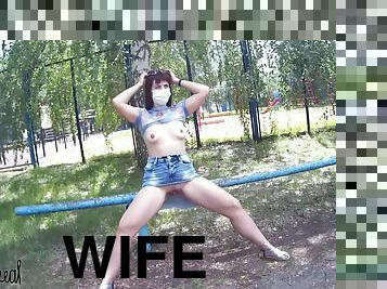 Exhibitionist Wife Has Fun In A Public Park