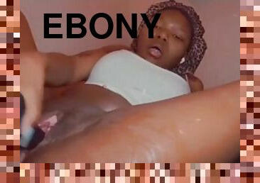 18 year old ebony squirter
