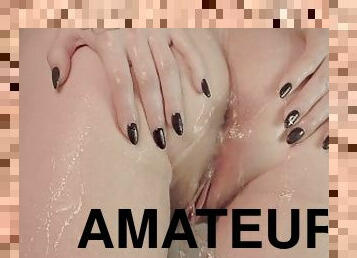 Girl masturbating in the shower  Annny Effy in shower