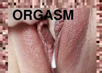 mastrubacija, orgazem, muca, fingering, solo, mokro