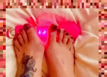 11 TOE HOE  Vibrator  Freaky Feet!!!