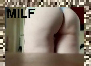 pantat, amatir, jenis-pornografi-milf, ibu, barang-rampasan, kecil-mungil, seorang-diri, putih, berambut-cokelat, tato