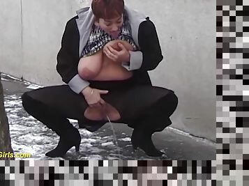 Bbw Milf Pissing In Public Areas