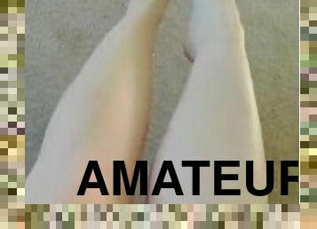 Long legs, Arches and Feet show !
