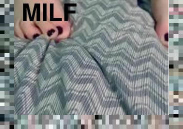 Hot milf masterbating showing feet