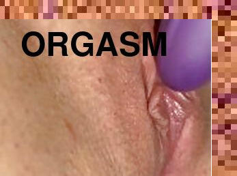 clitoris-bagian-atas-vagina-paling-sensitif, gemuk-fat, orgasme, vagina-pussy, amatir, sayang, remaja, wanita-gemuk-yang-cantik, fetish-benda-yang-dapat-meningkatkan-gairah-sex, berair