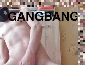 pubblici, amatoriali, rapporti-anali, gay, seghe, gangbang, webcam, peni-finti, solitari, muscolosi