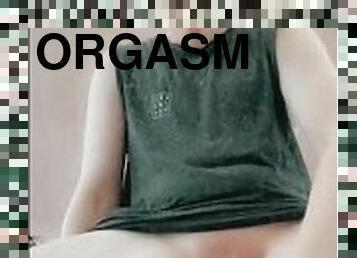 masturbare-masturbation, orgasm, pasarica, tasnit, amatori, jet-de-sperma, jucarie, gay, stramta, dildo