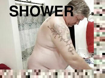 Shaving, showering, getting ready for the day, Lovies