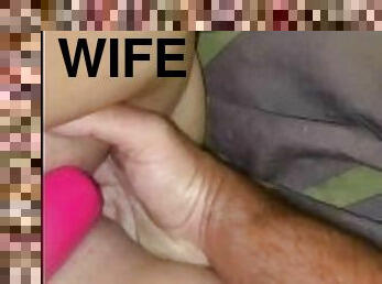 fisting, pisandu-se, pasarica, nevasta, amatori, bunaciuni, milf, cuplu, cu-degetelul, pov