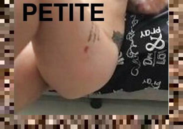 masturbation, fitta-pussy, tonåring, porrstjärna, trosor, ung18, college, kåt, petit, fetisch