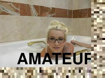 Watch Stevie Bathe After A Long Date In Vegas With Stevie Shae