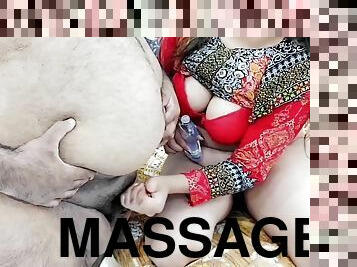 Pakistani Mom Wants Hard Anal Fuck With Soft Back Massage With Hindi Audio