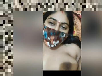 Tamil Couple Hot Sex Video On Bed And Milk Coming