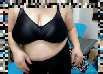 Free live sex chat with SweetMommaX from 09 to 02