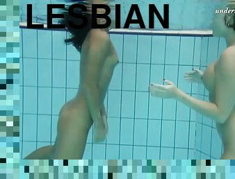 bañando, tetas-grandes, público, ruso, babes, lesbiana, piscina, fetichista, ducha, bikini