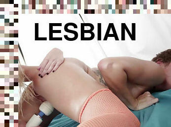 Foxy blonde lesbians Kissa Sins and Sasha Heart tasty 69 session