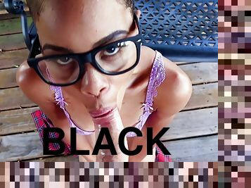 levrette, lunettes, chatte-pussy, maigre, babes, énorme-bite, interracial, hardcore, fellation-profonde, black