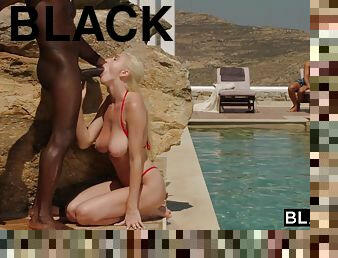 BLACKED Kendra Sunderland On Vacation Copulated By Monster Black Male Stick