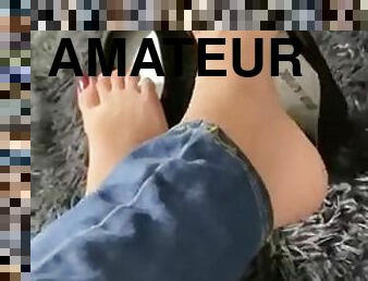 Cute teen enjoys foot fetish