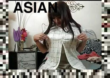 Asian office women pushes her own cock