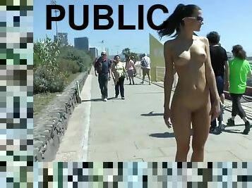 Nude Lauren Crist in Barcelona - Public Nudity Clip