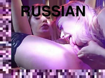 brystvorter, fisse-pussy, russisk, pikslikkeri, lesbisk, tøs, kyssende, undertøj