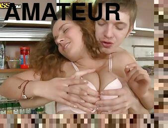 levrette, poilue, amateur, ejaculation-sur-le-corps, ados, hardcore, ejaculation-interne, cuisine