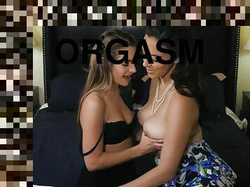 Kimmy enjoys orgasmic sex with hot MILF Jelena