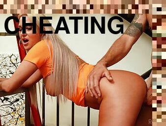 Cheating Housewives 4 Scene 2 1 - RealityJunkies