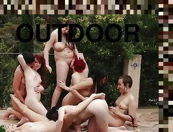 Aussie lesbos throw a crazy party at outdoor pool